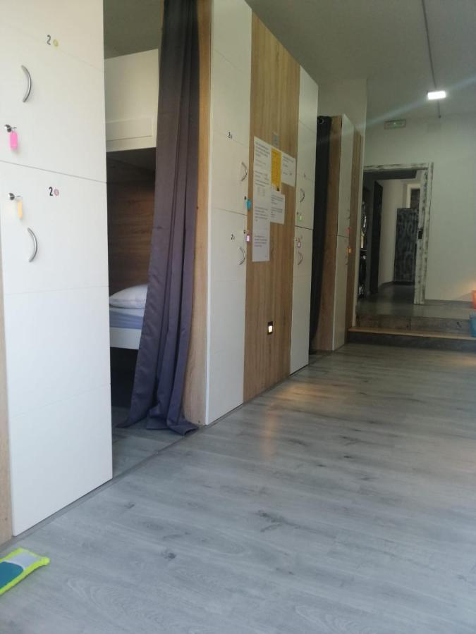 Albergue Alecer Caldas De Reis Luaran gambar